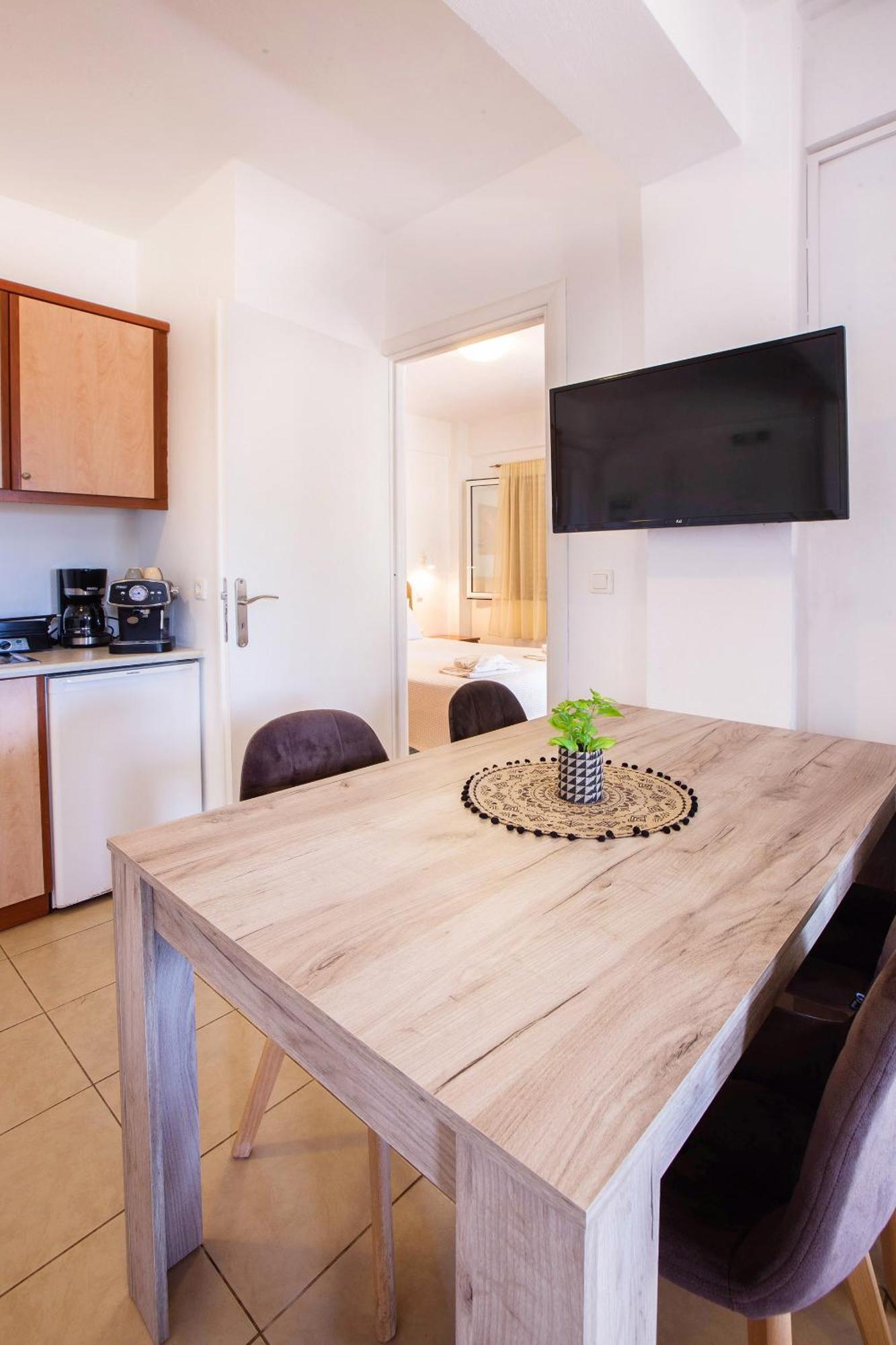 Romanos Beach Villas ภายนอก รูปภาพ